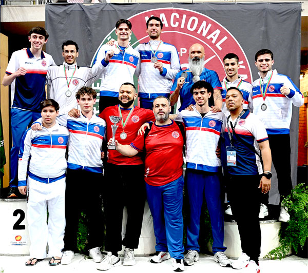 Equipa feminina do GMD 31 de Janeiro sagrou-se tricampeã nacional 2026 * AHBV Alcabideche vice-campeões(tx)