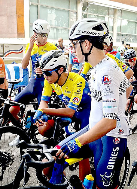 Escola de Matos-Cheirinhos na “20.ª Volta a Portugal” em Juniores(tx)